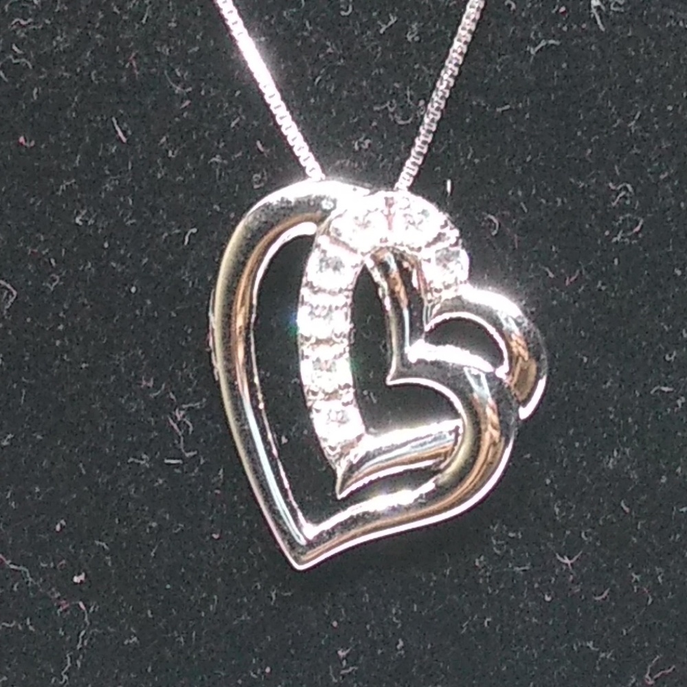 925 Sterling Silver Heart Necklace
